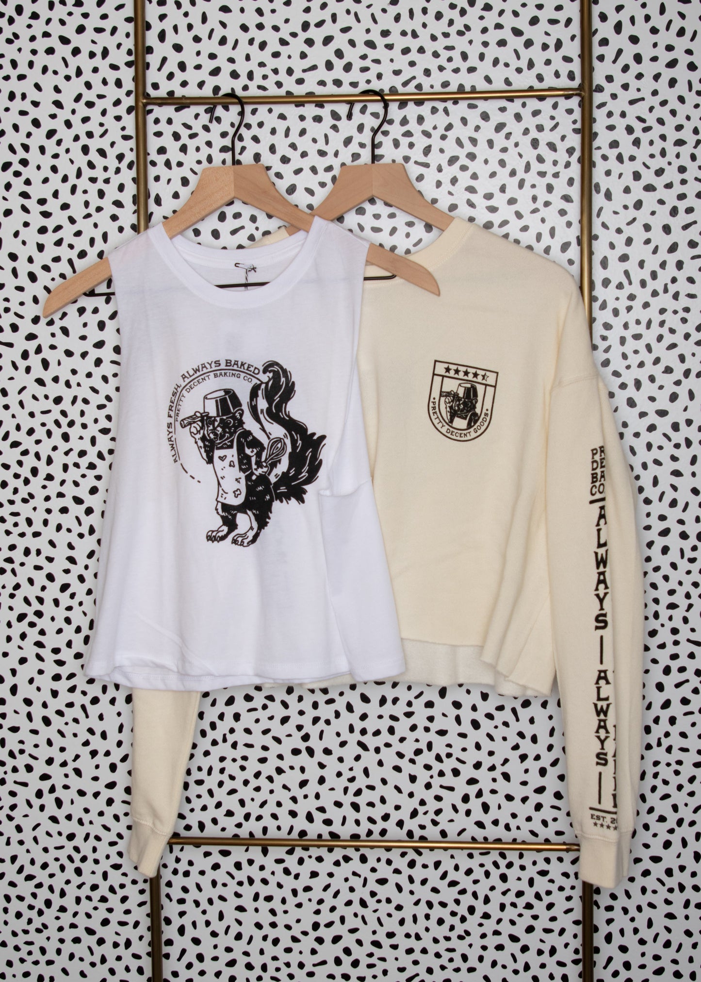 Baked Baker - Cropped Crewneck