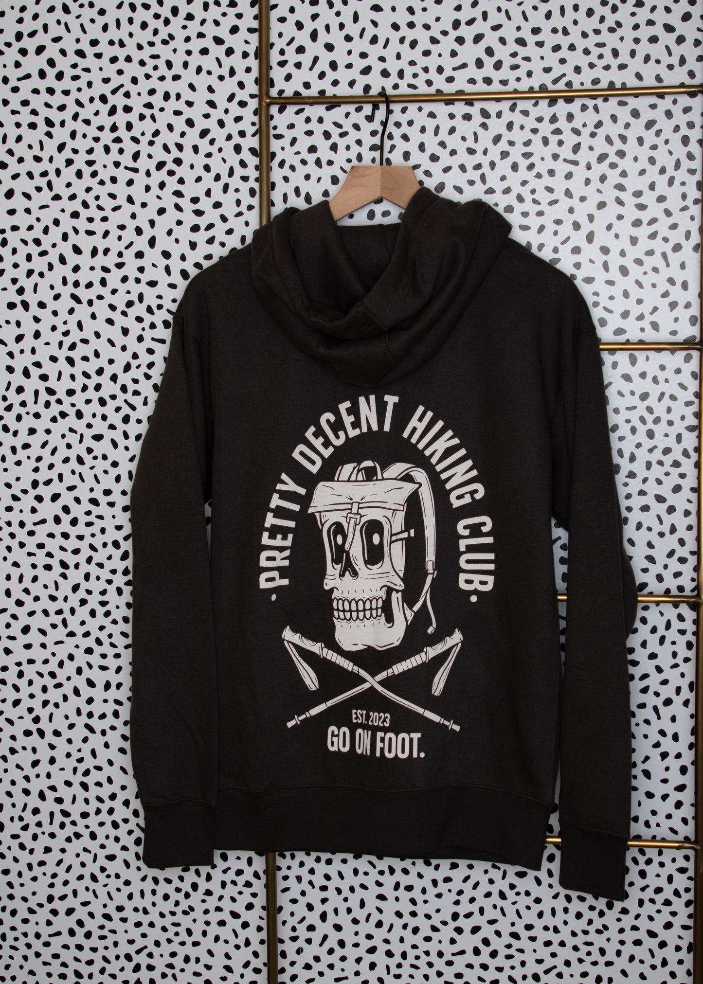 RETIRING | PRETTY DECENT HIKING CLUB - Pullover Hoodie